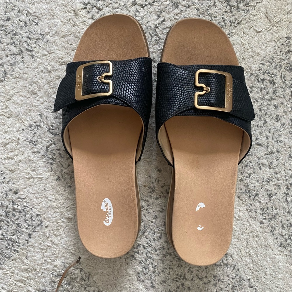 Dr scholls large buckle sandals size 9